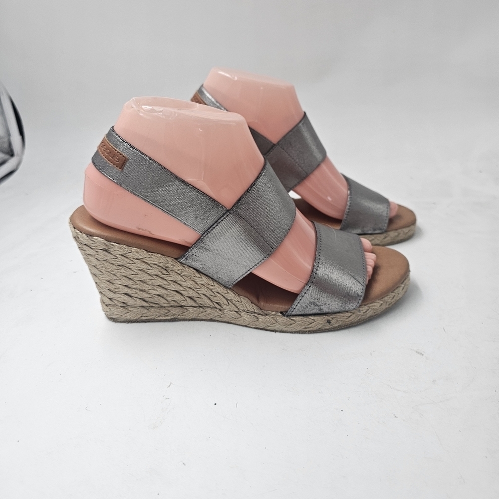 Andre Assous Allison Metallic Silver Espadrille Wedge Sandals Sz EU39 SpainMade - Picture 4 of 11